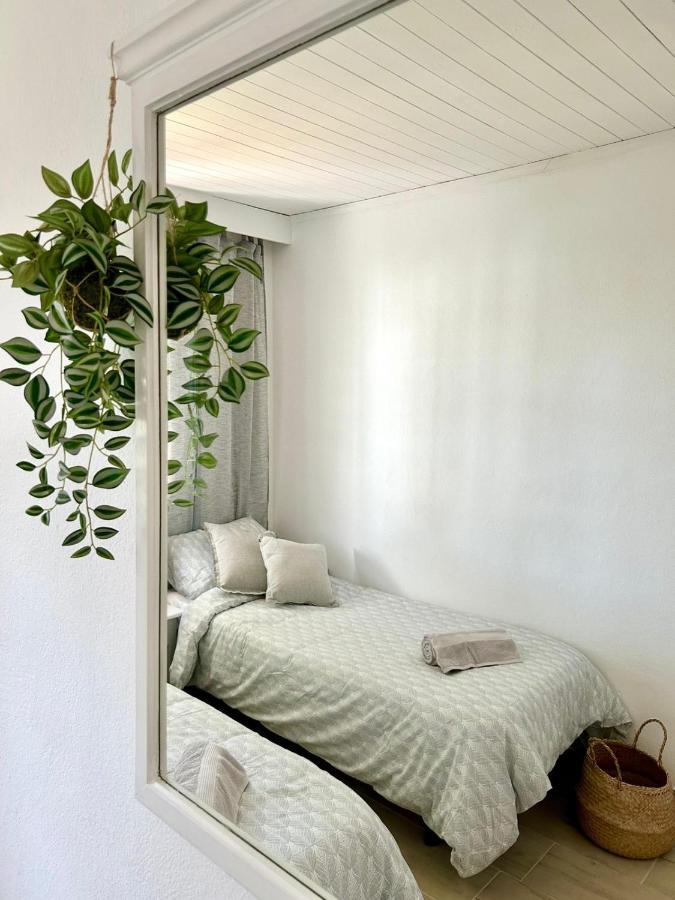 Menorca Chic Apartment Near Beach & Harbour Cala'N Bosch  Exteriör bild